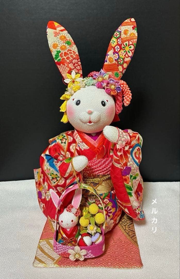 【うさぎの創作人形】耳長うさぎ　ちりめん細工　縮緬細工　うさぎの置物　和風うさぎ