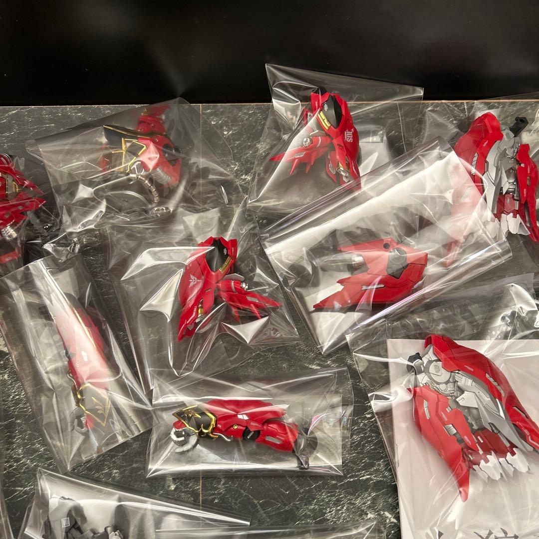 中華プラモ　彗星科技1/100白狼三倍速　海外製プラモデル完成品