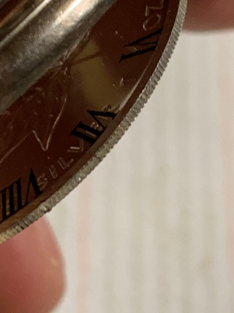 　メイプルリーフ銀貨　懐中時計　 重さ５４.5g　時計不動品かも