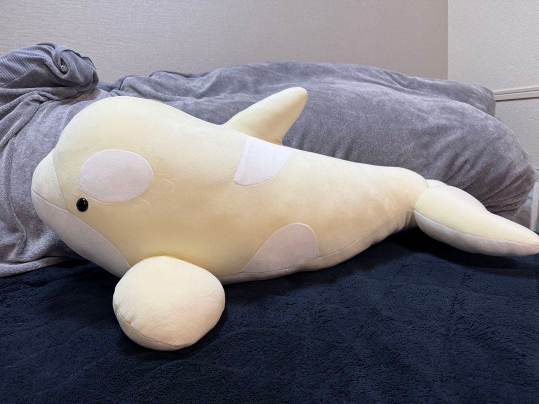 【最終値下げ】名古屋港水族館　くじ特賞　シャチ　ぬいぐるみ　アルビノ 約90cm