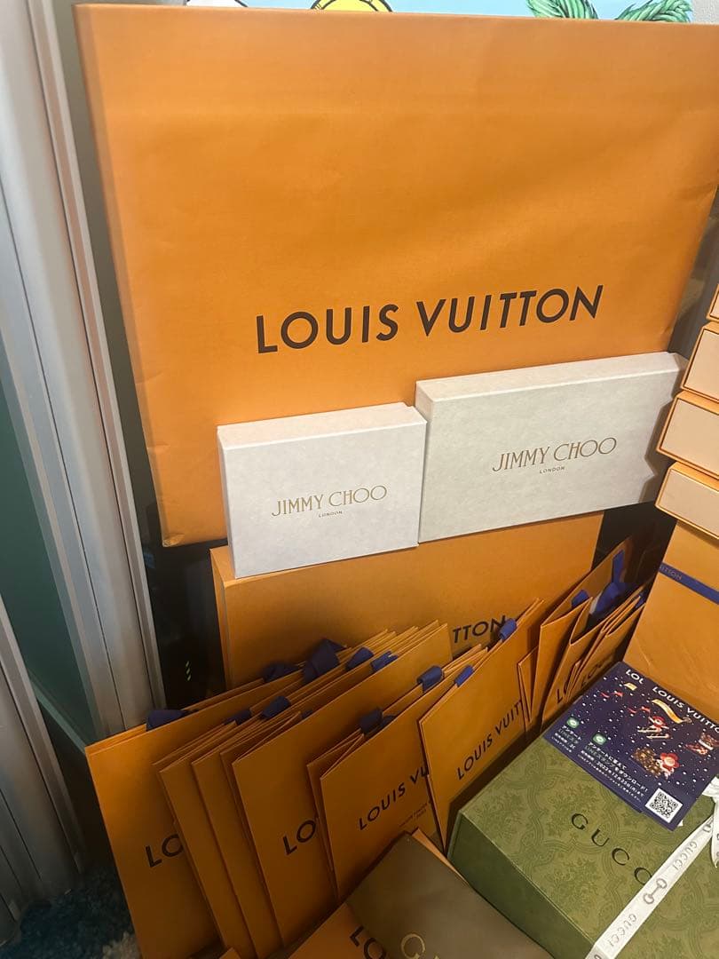 【とてもお得】LOUIS VUITTON & GUCCI その他まとめ