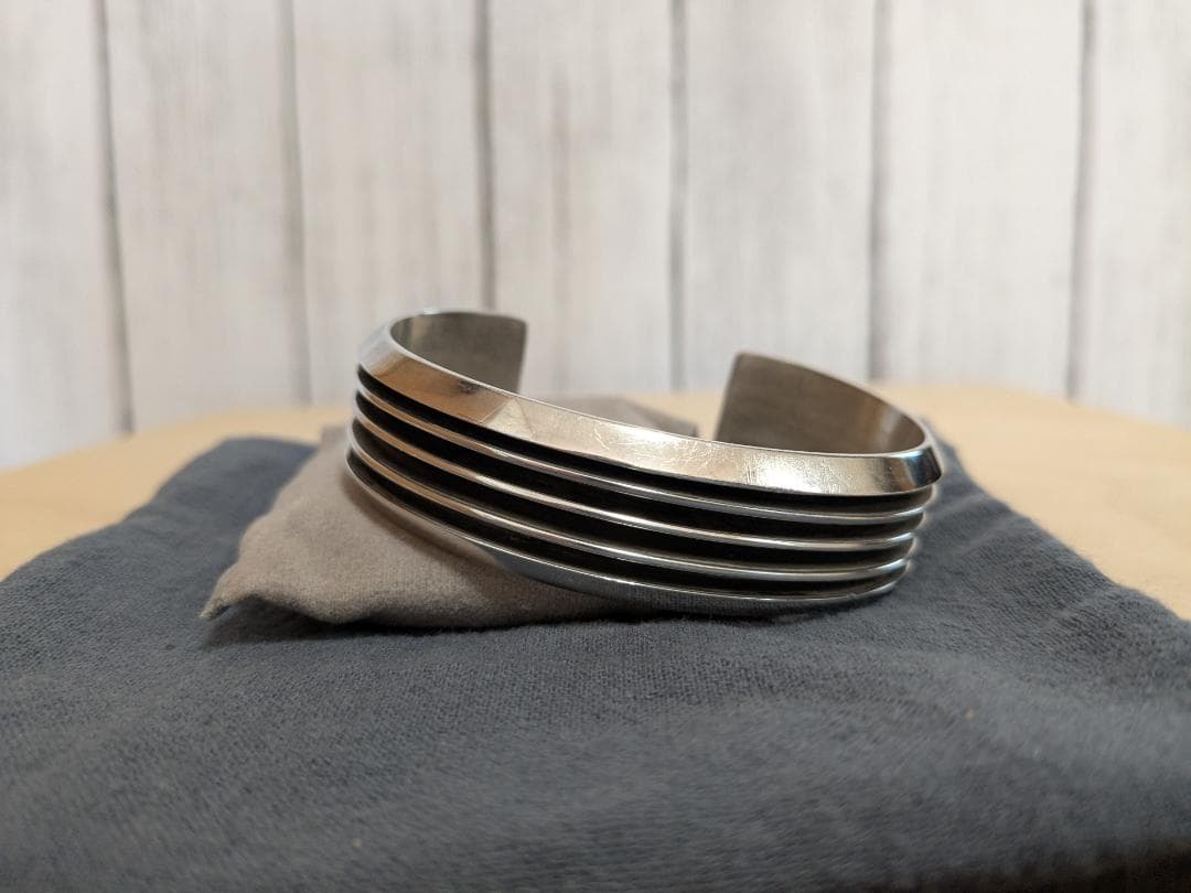 TOM HAWK トムホーク ラインバングル シルバー バングル 4ライン