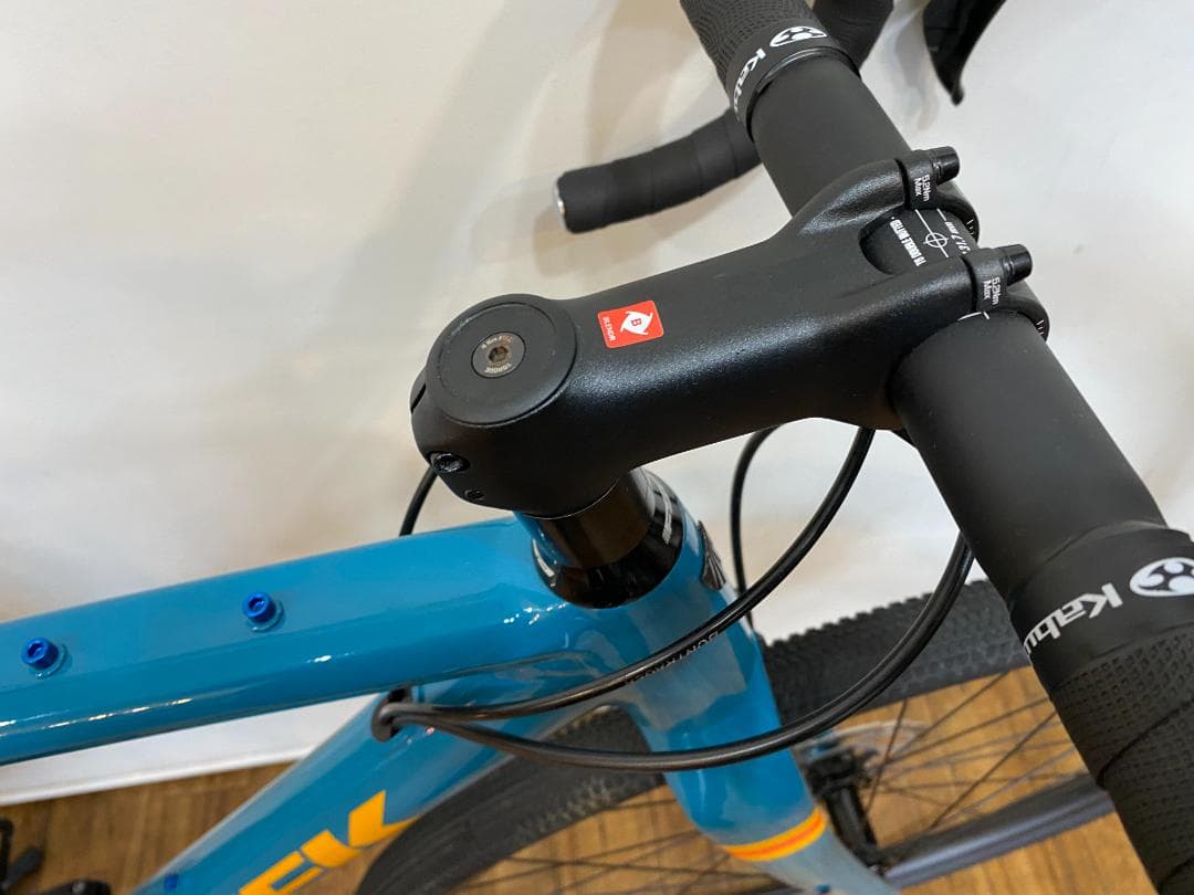 トレック　Checkpoint　ALR５　美品　52サイズ