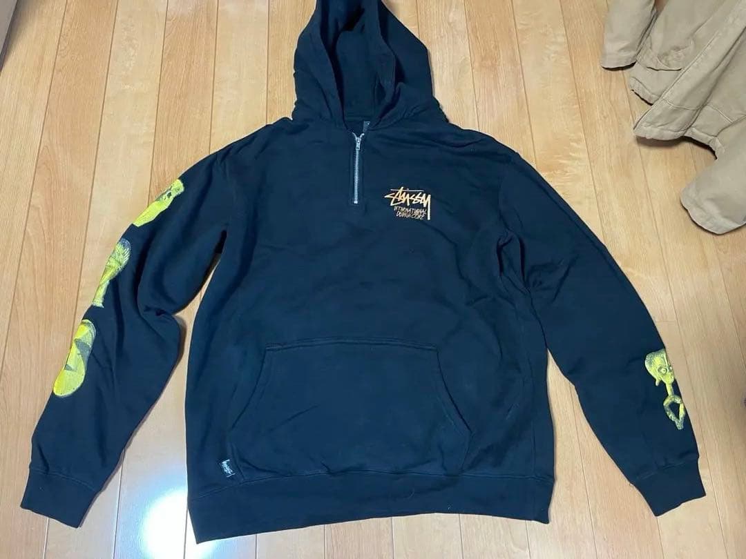 Stussy ハーフジップパーカー