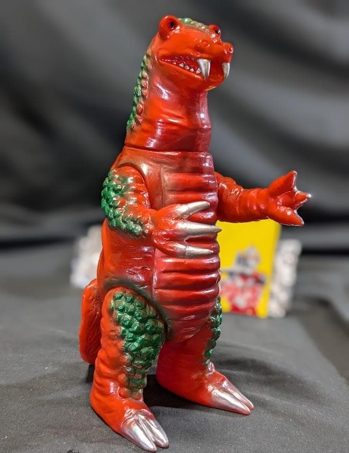 ザゴラス「帰ってきたウルトラマン」登場怪獣（ブルマァク復刻）ソフビフィギュア