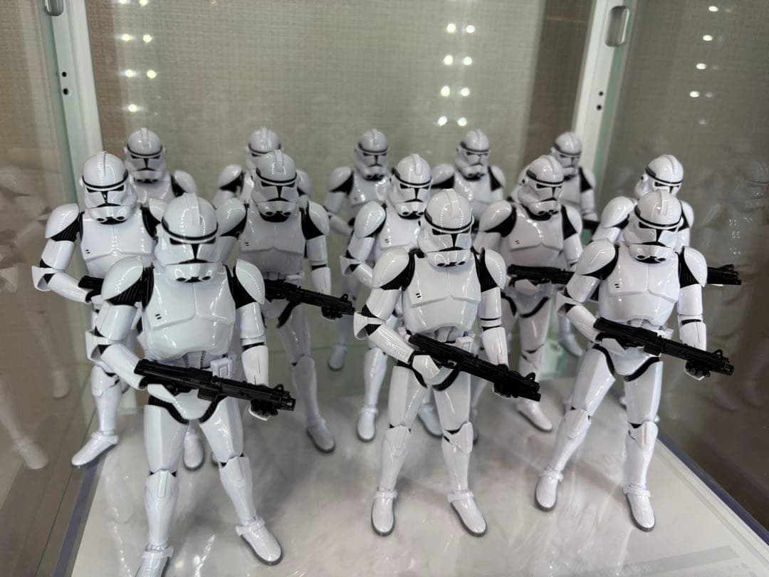 クローン軍団 13体＋ストーム部隊3体 プラモセット　（組立済）【軍団増強向け】