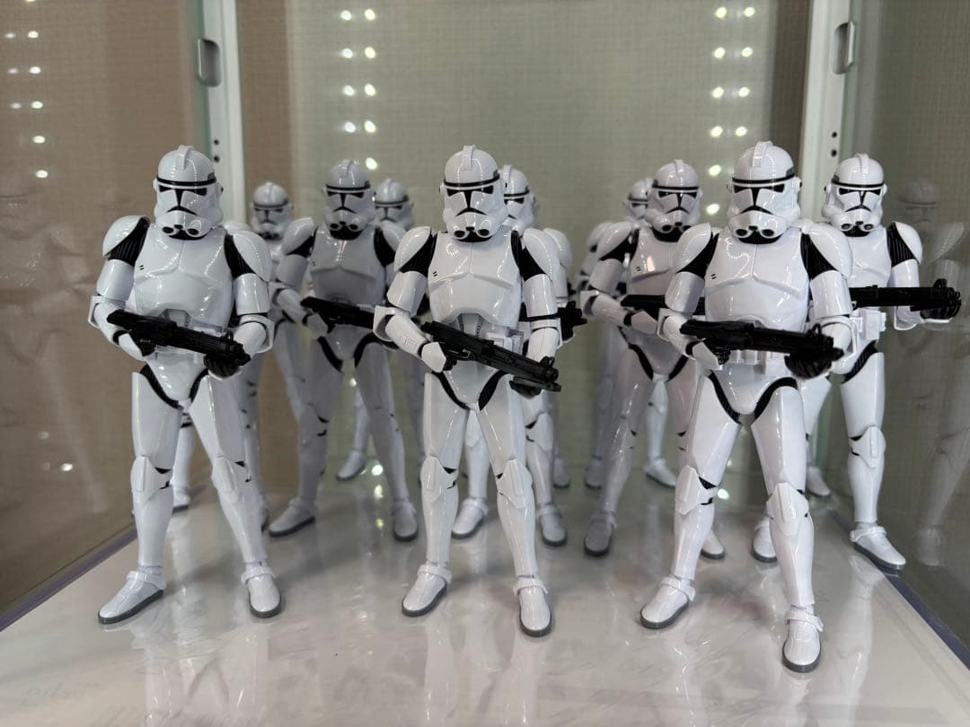 クローン軍団 13体＋ストーム部隊3体 プラモセット　（組立済）【軍団増強向け】