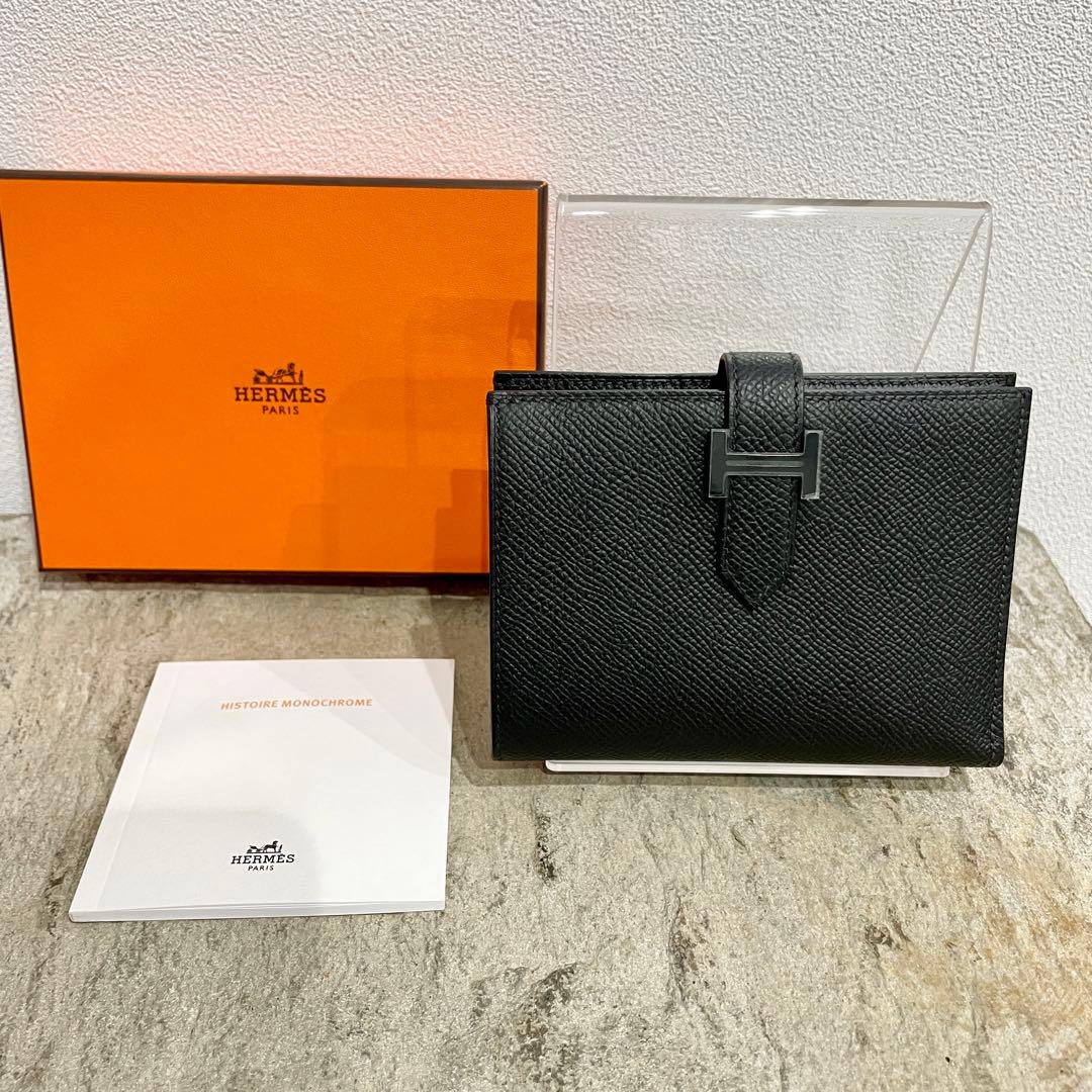 【新品】希少 エルメス ベアンコンパクト モノクローム 黒/黒