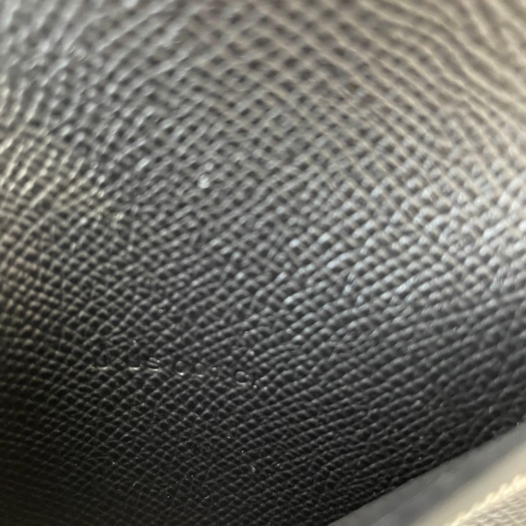 【新品】希少 エルメス ベアンコンパクト モノクローム 黒/黒