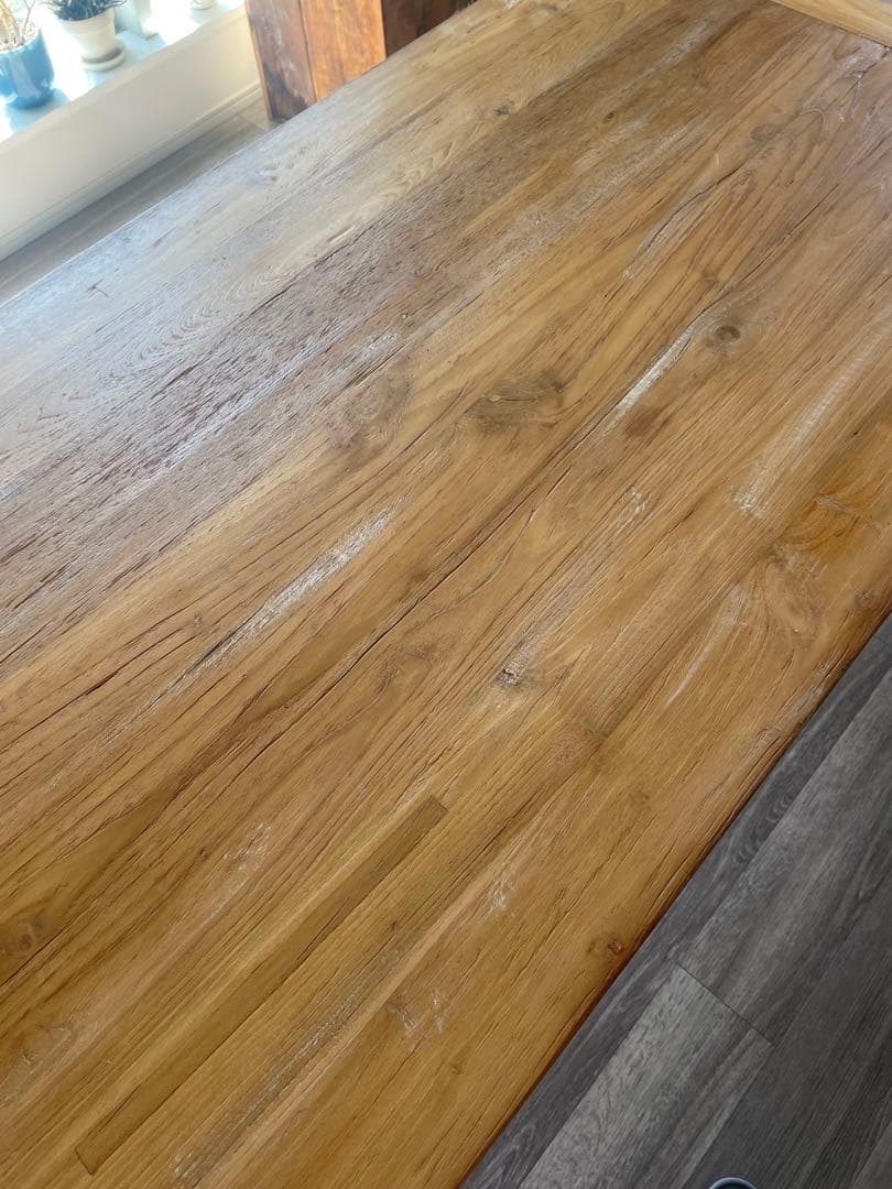 ロンハーマン　テーブル