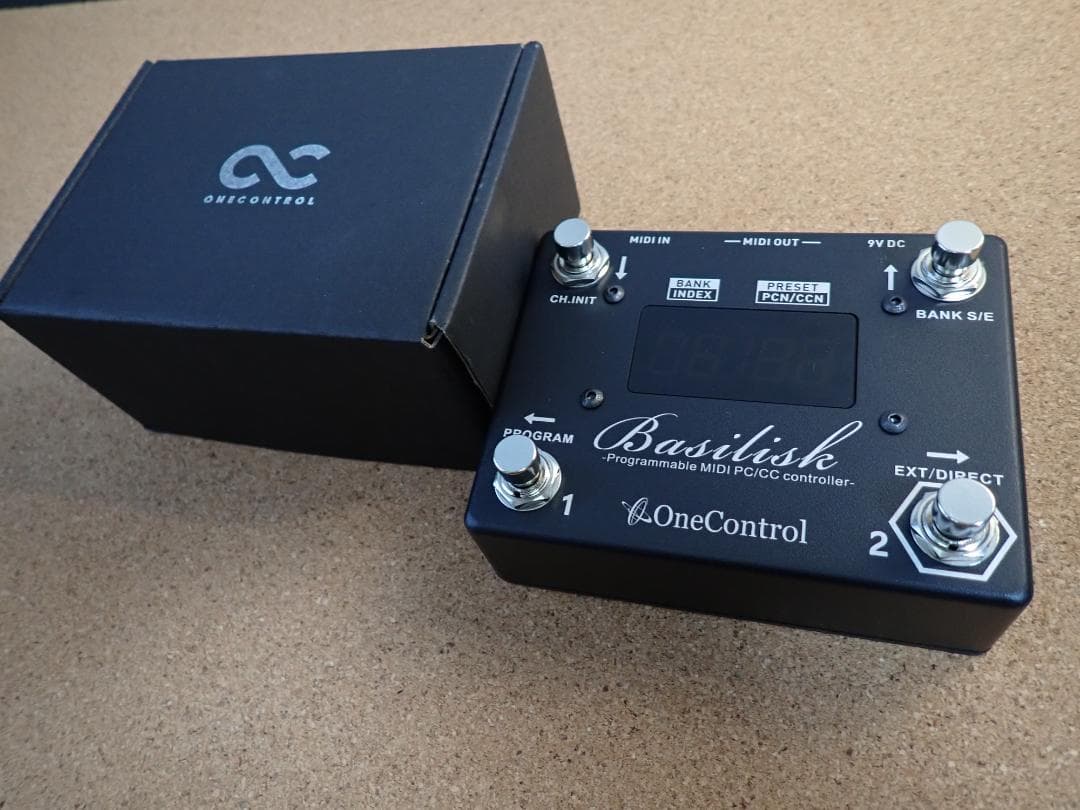 One Control Basilisk MIDIコントローラー