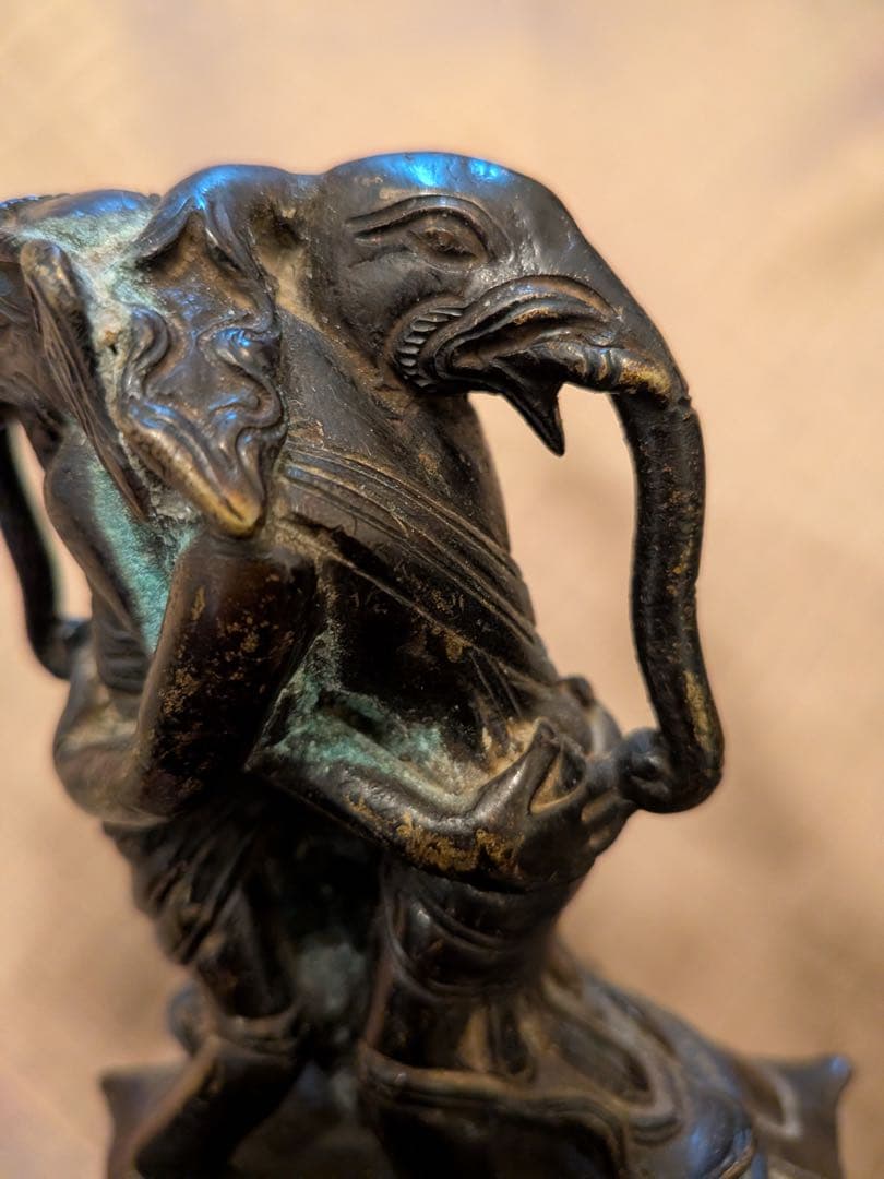 抱き合うインド神、ガネーシャのカップル、アンティーク