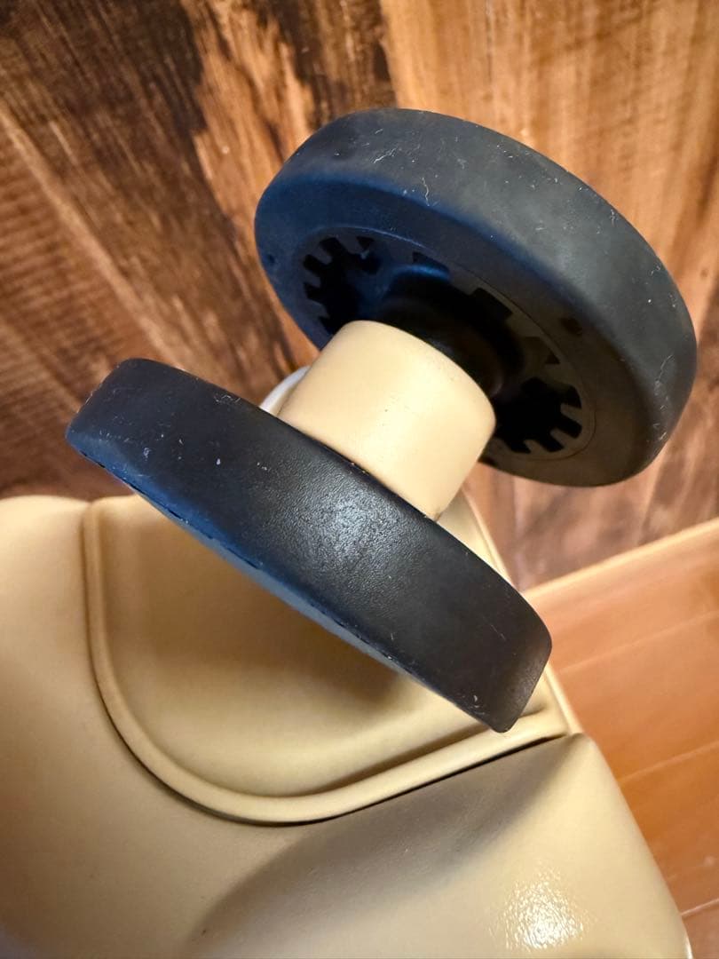 innovator コヨーテキャリーケース　スーツケース　イノベーター　茶色