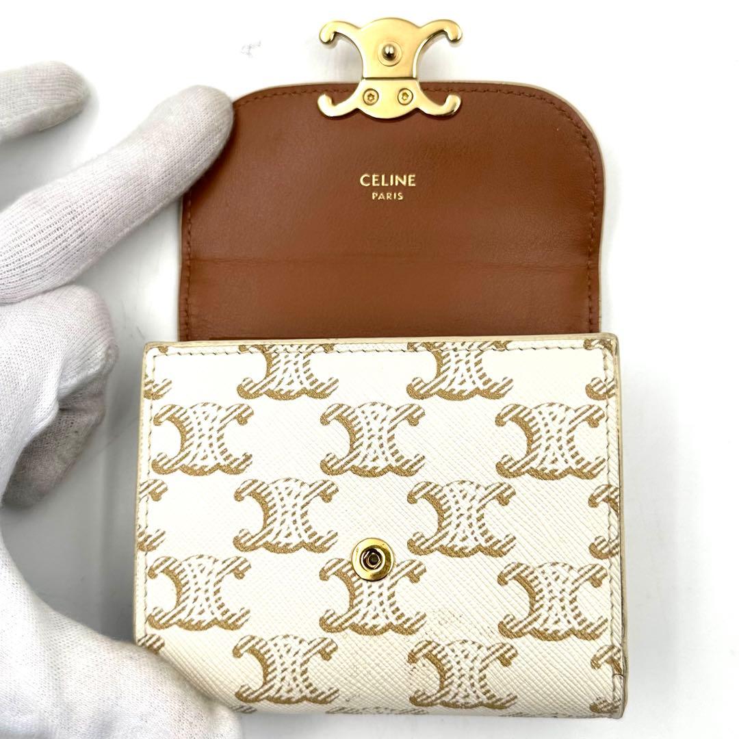 《極美品》現行CELINE トリオンフ レザー スモールウォレット 三つ折り財布