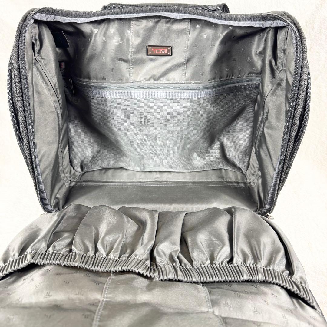 【良品希少】TUMI 22051D4 キャリーケース 2輪 ナイロン 機内持込可