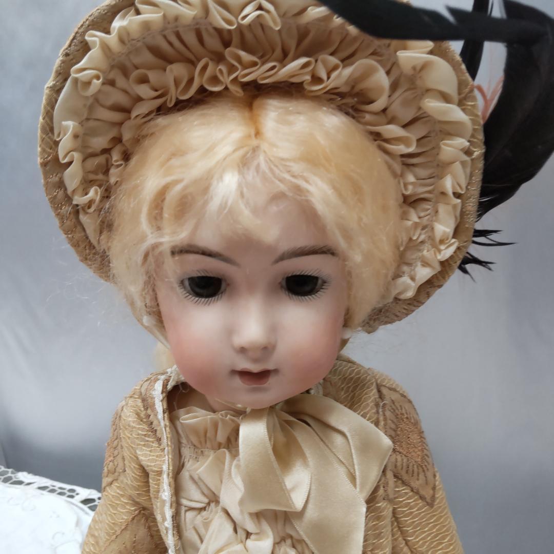 値下げ依頼不可　アンティークドールリプロ　作家　ビスクドール