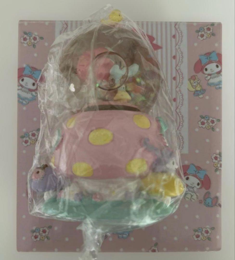 サンリオ　マイメロ　スノーグローブ