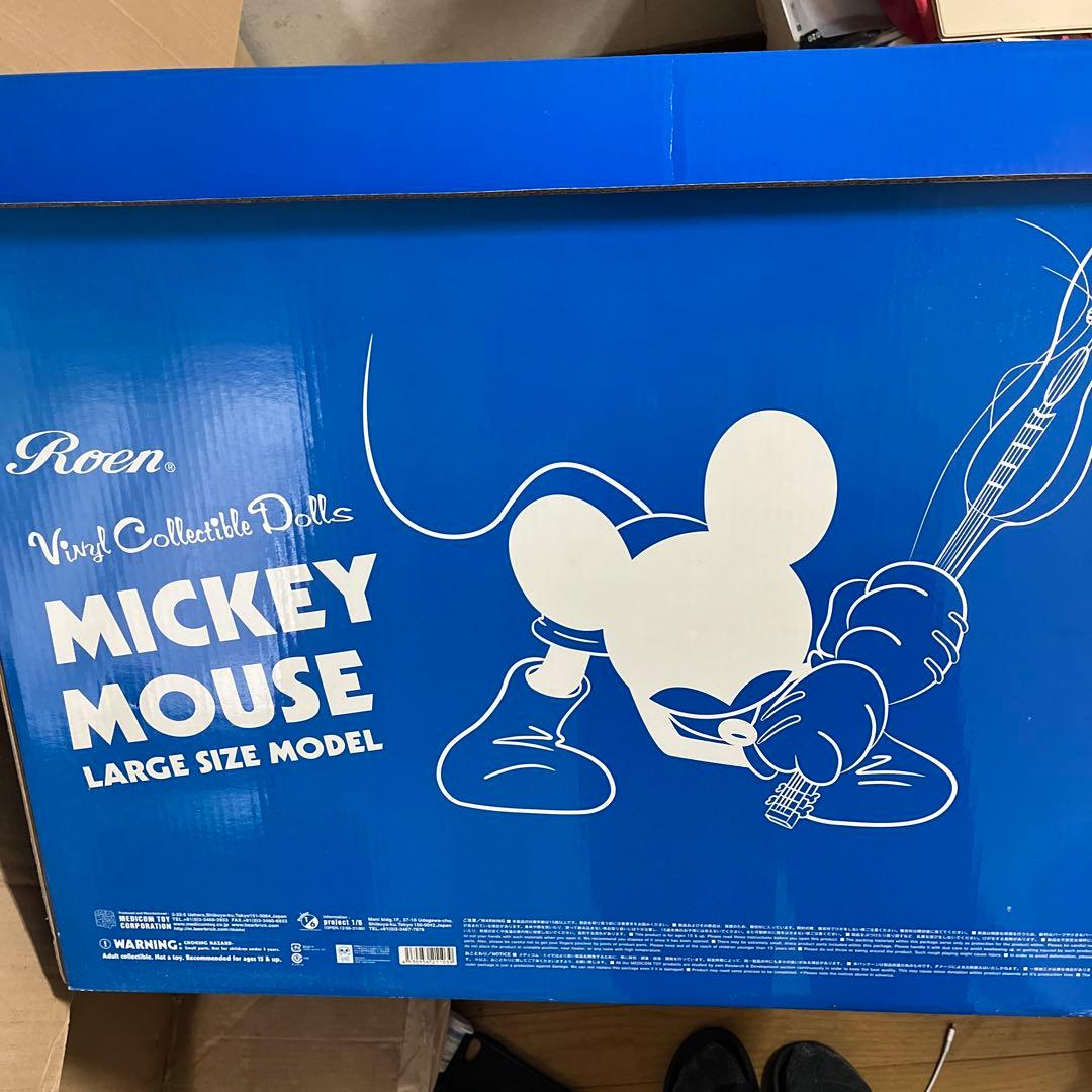 ミッキーマウスフィギュア