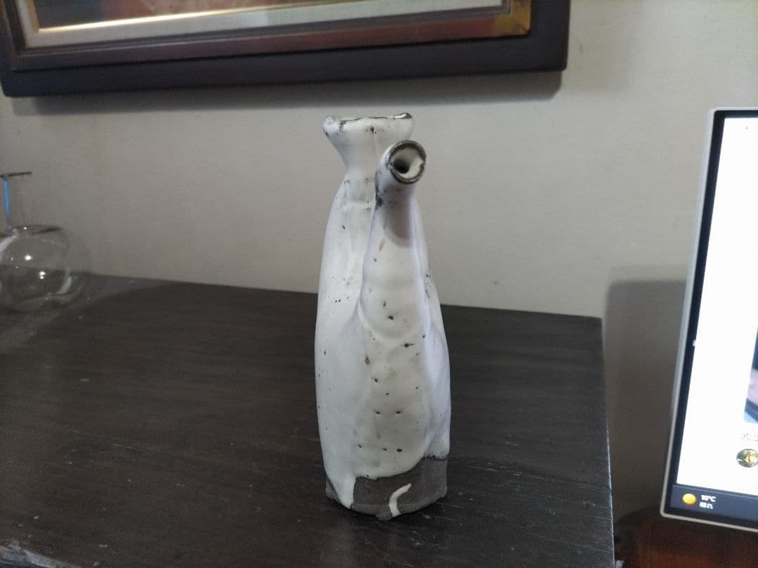 リリィのほっぺ様　奥村博美　白釉　注器　高18.5㎝　共箱・布　未使用