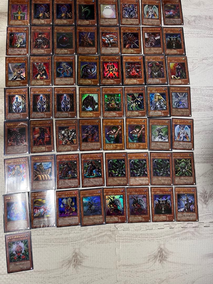 【レアカード以上300枚以上】遊戯王カード　引退　レアカード以上