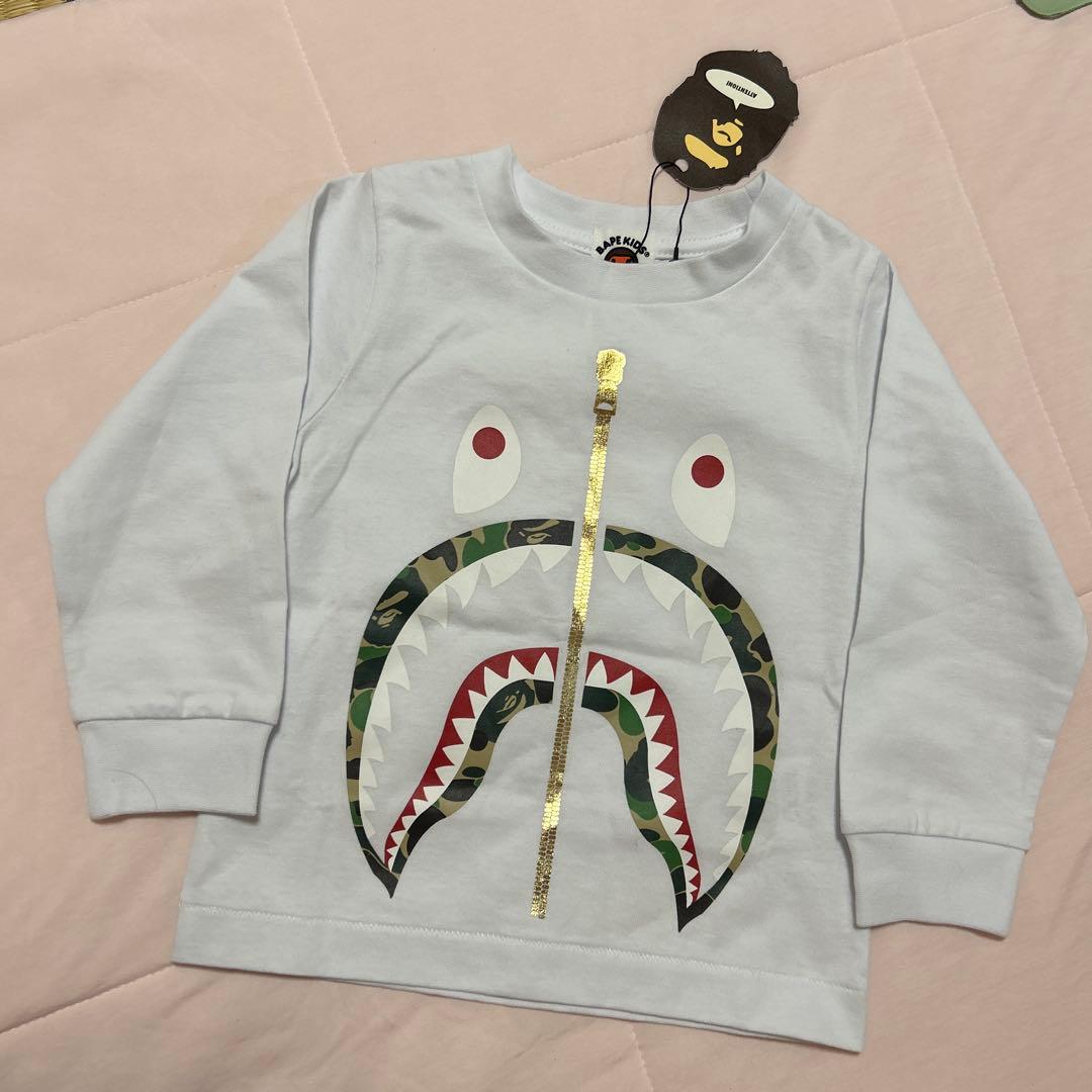 【新品】BAPE KIDS シャークデザイン Tシャツ 90