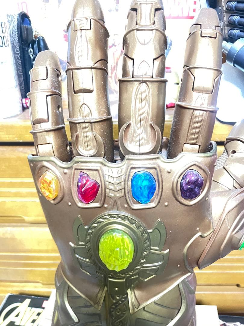 インフィニティ ウォー ガントレット ハスブロ アベンジャーズ マーベル