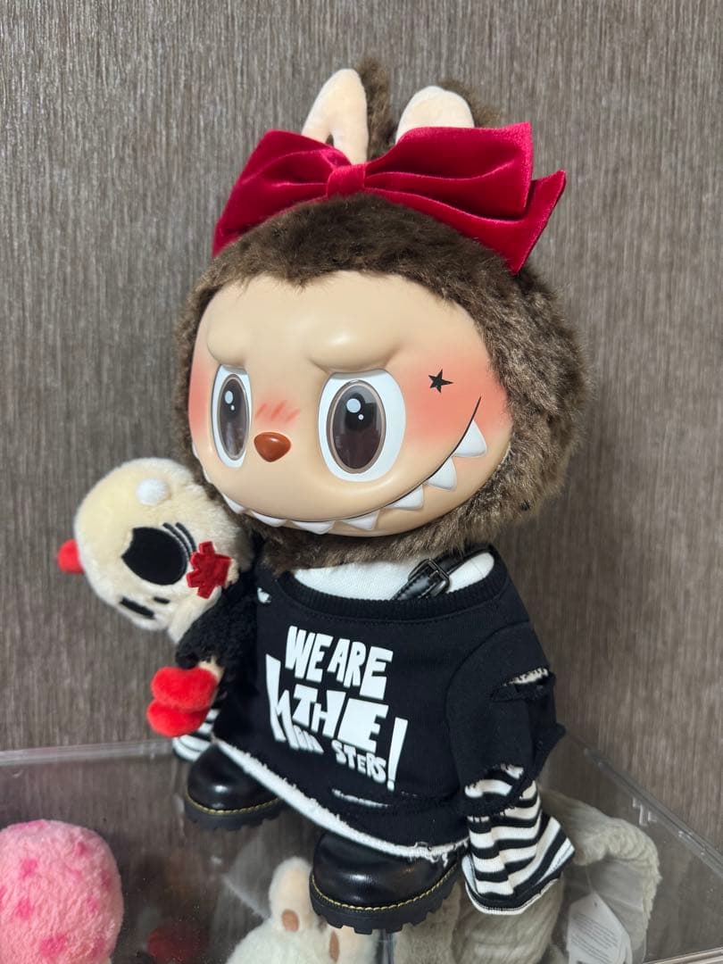 Labubu ぬいぐるみ バレンタインデー限定