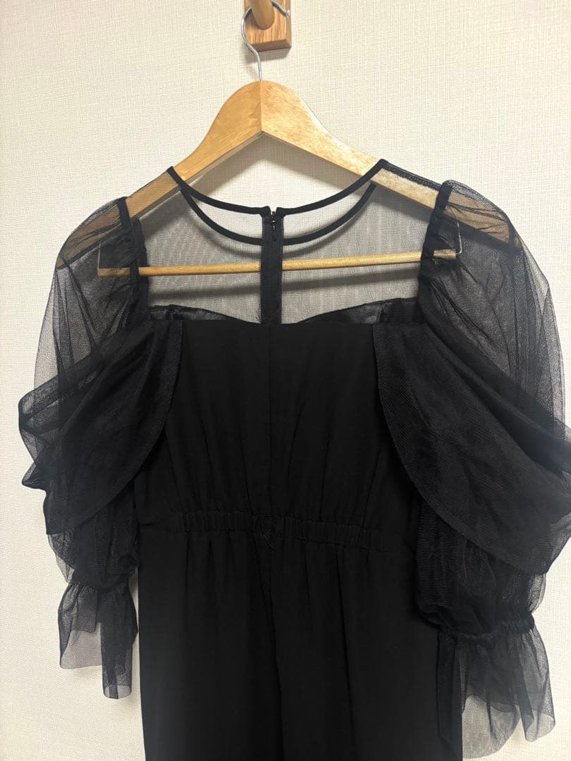 atlo 結婚式　同窓会 お呼ばれドレス