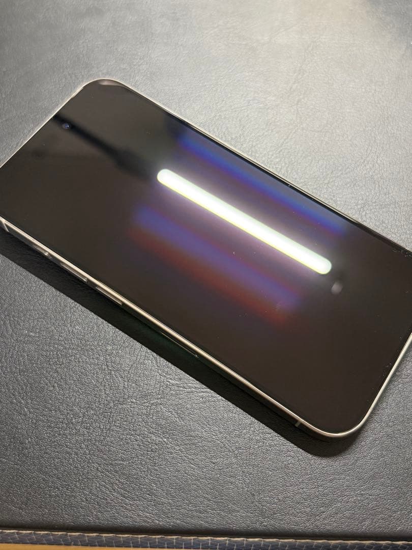 Apple iPhone 15 pro ナチュラルチタニウム