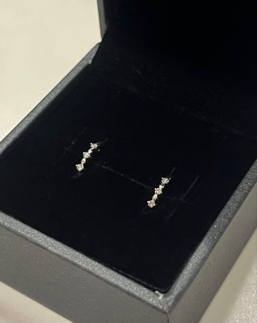 Carat Pt900 ダイヤモンド 11mm ピアス