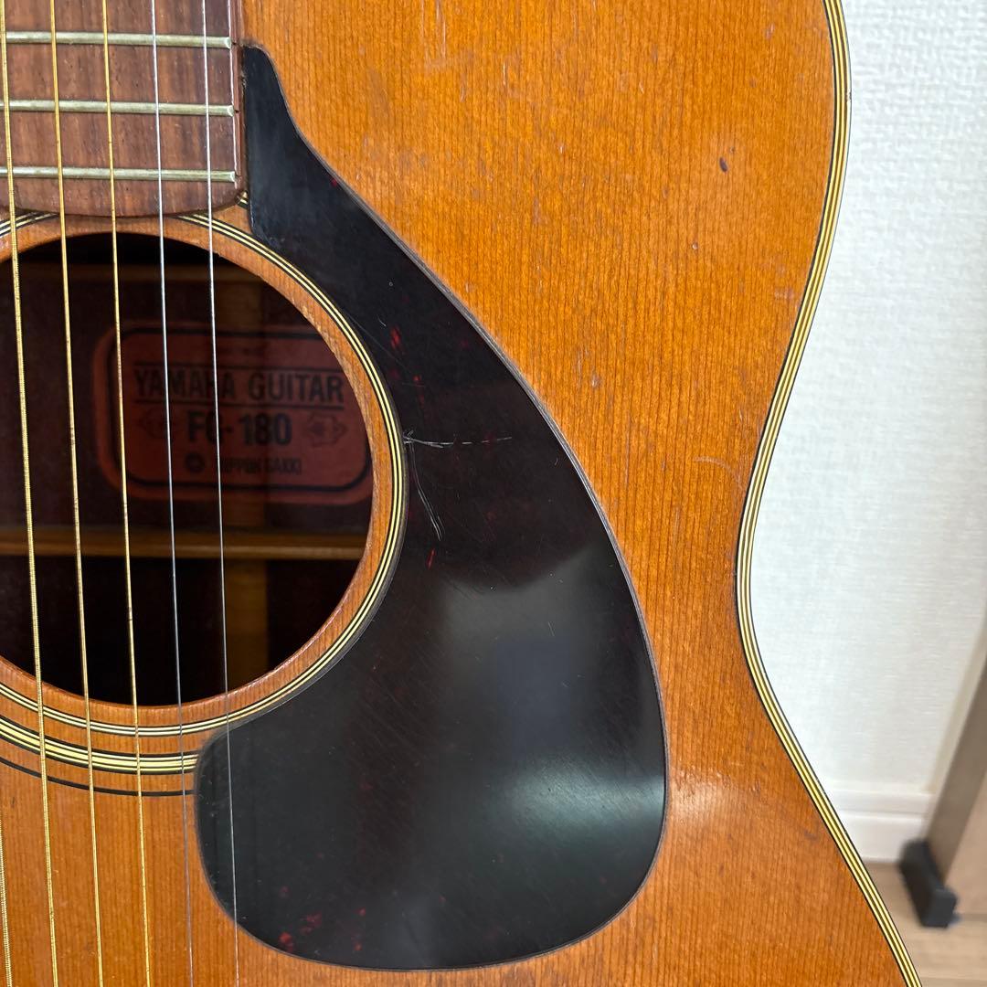 ヤマハ　FG 180 赤ラベル　アコースティックギター