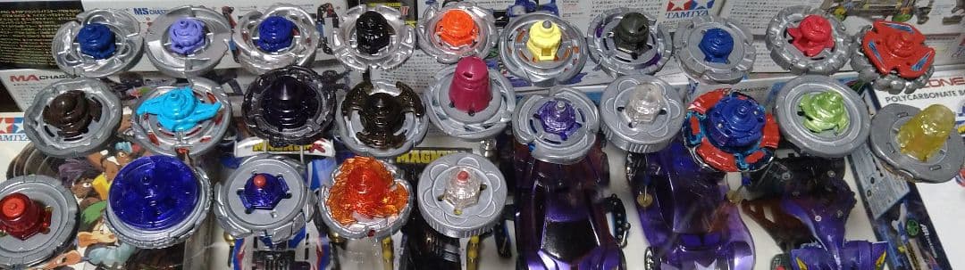 メタルファイトベイブレード　25個まとめ売り