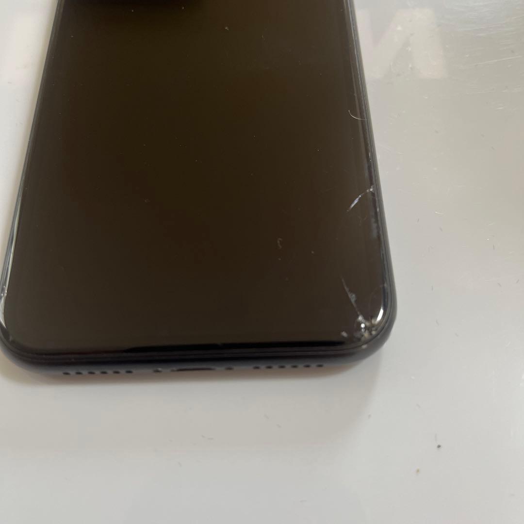 iPhone 10rブラック 画面ひびあり