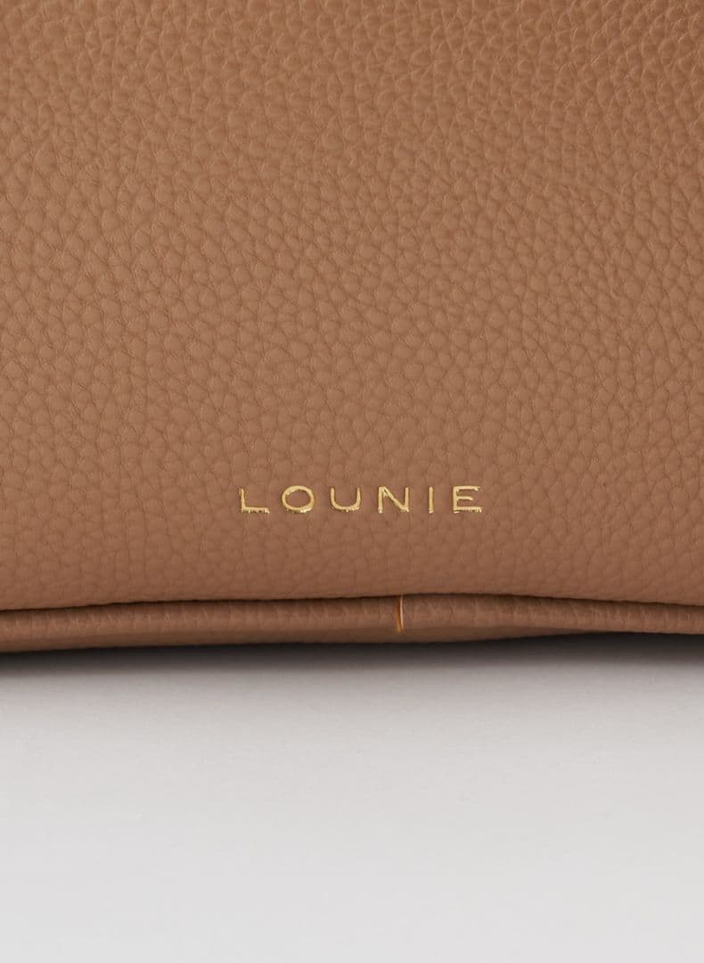 新品未使用　ルーニィ♥人気　スクエアボストンバッグ　キャメル