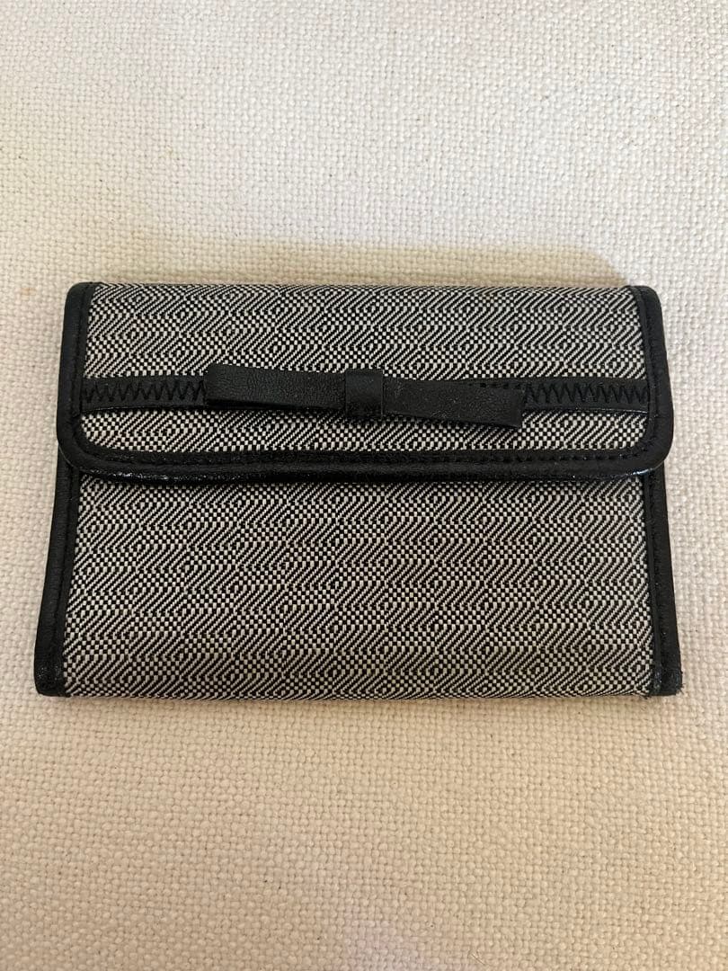 Encore archivemiu miu ミュウミュウ 財布 ブラック