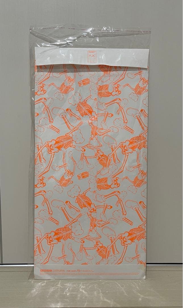 KAWS ハロウィン オーナメント 限定商品