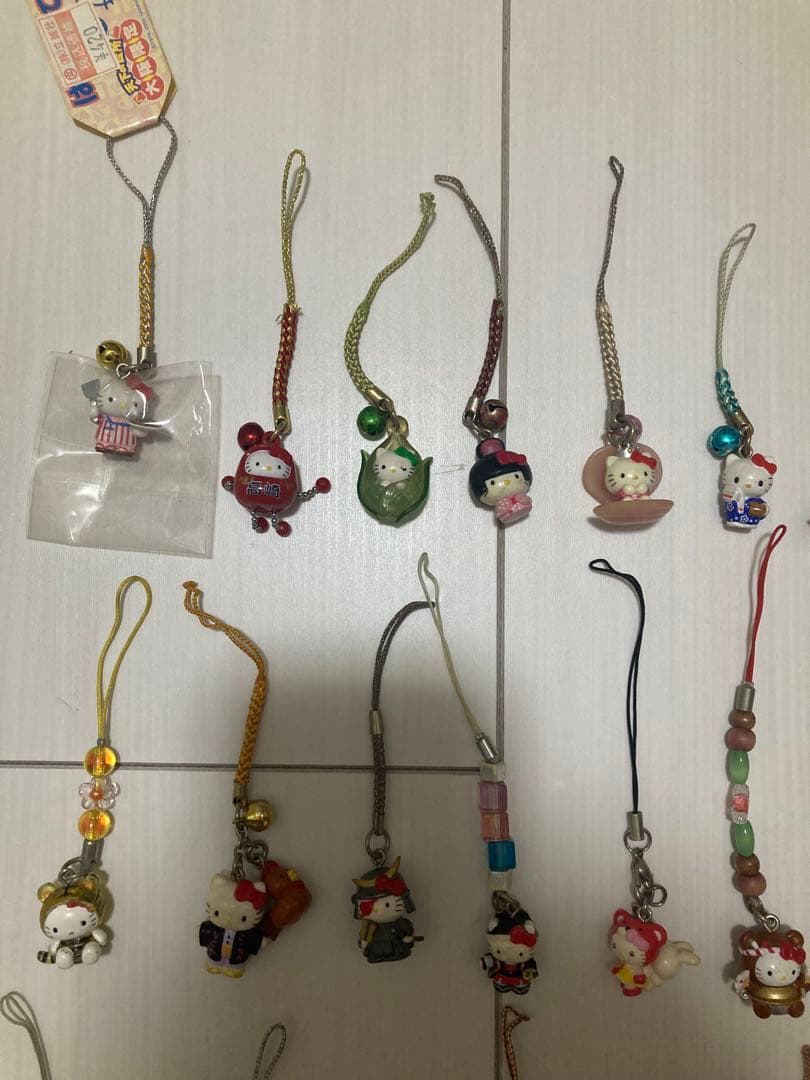 ハローキティ ストラップ　キーホルダー　ご当地　限定