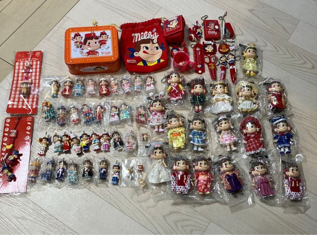 セット　ペコちゃん　ぽこちゃん　50周年　フィギュア　人形　缶　カン　不二家