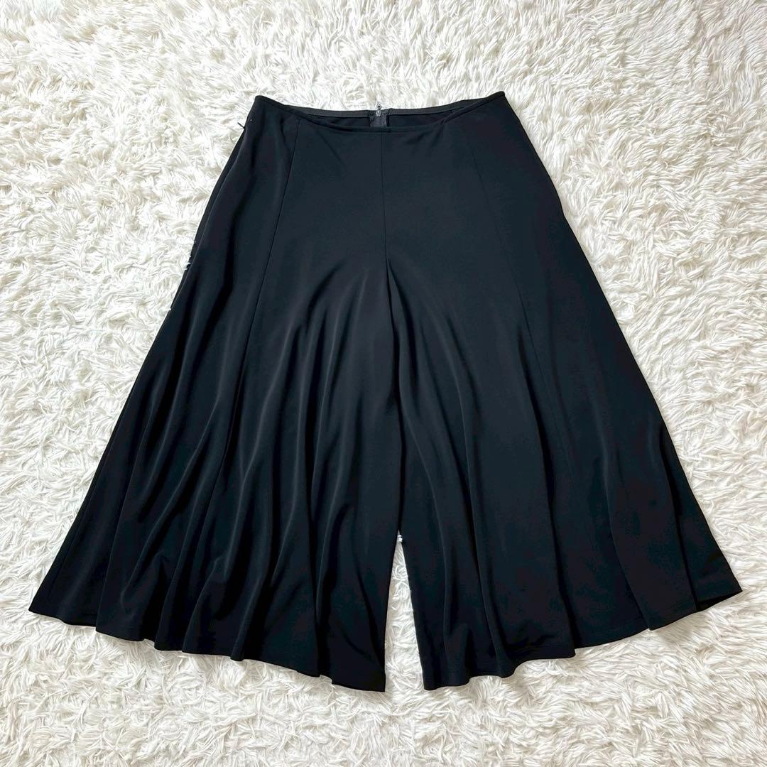 未使用級　フォクシーニューヨーク　クロップドワイドパンツ　ストレッチ　42