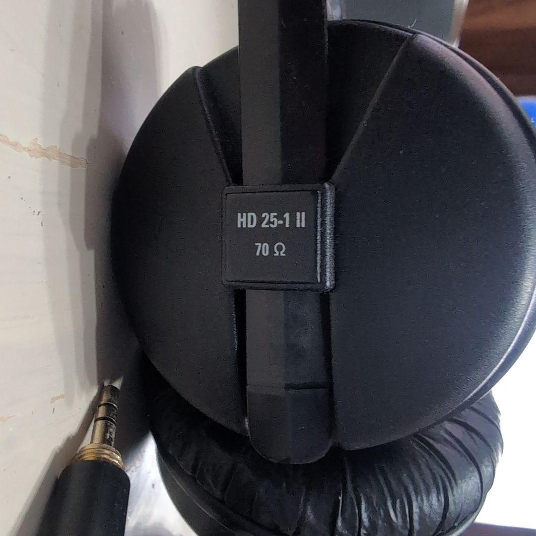 【セール中・早い者勝ち】Sennheiser HD 25-1 II