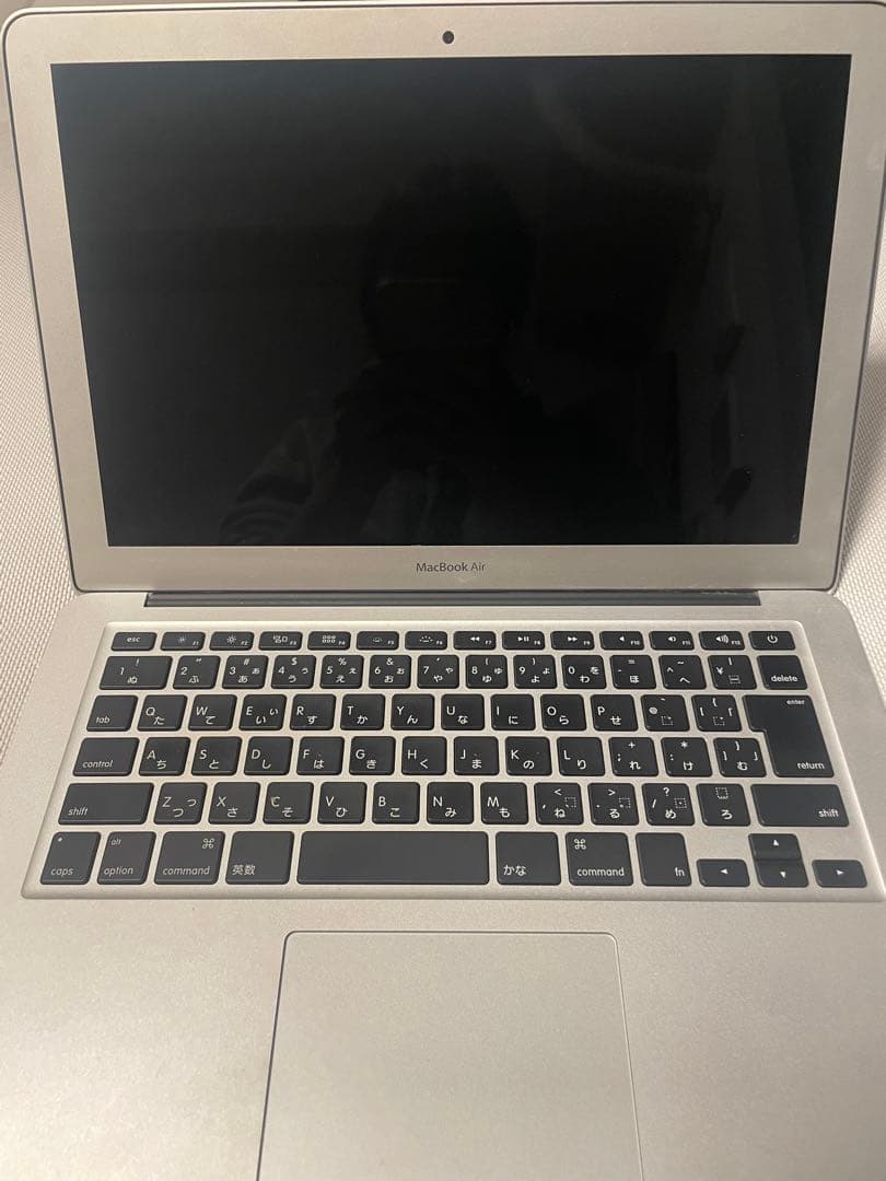 使用回数少なめ★MacBook Air 13インチ corei5 アップル