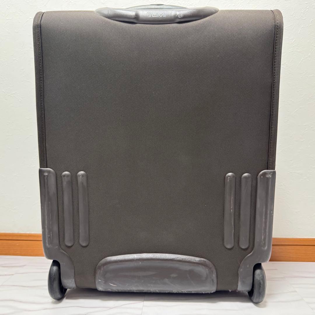 激レア✨トゥミ エキスパンダブル キャリーケース 2輪 アドアバッグストラップ付