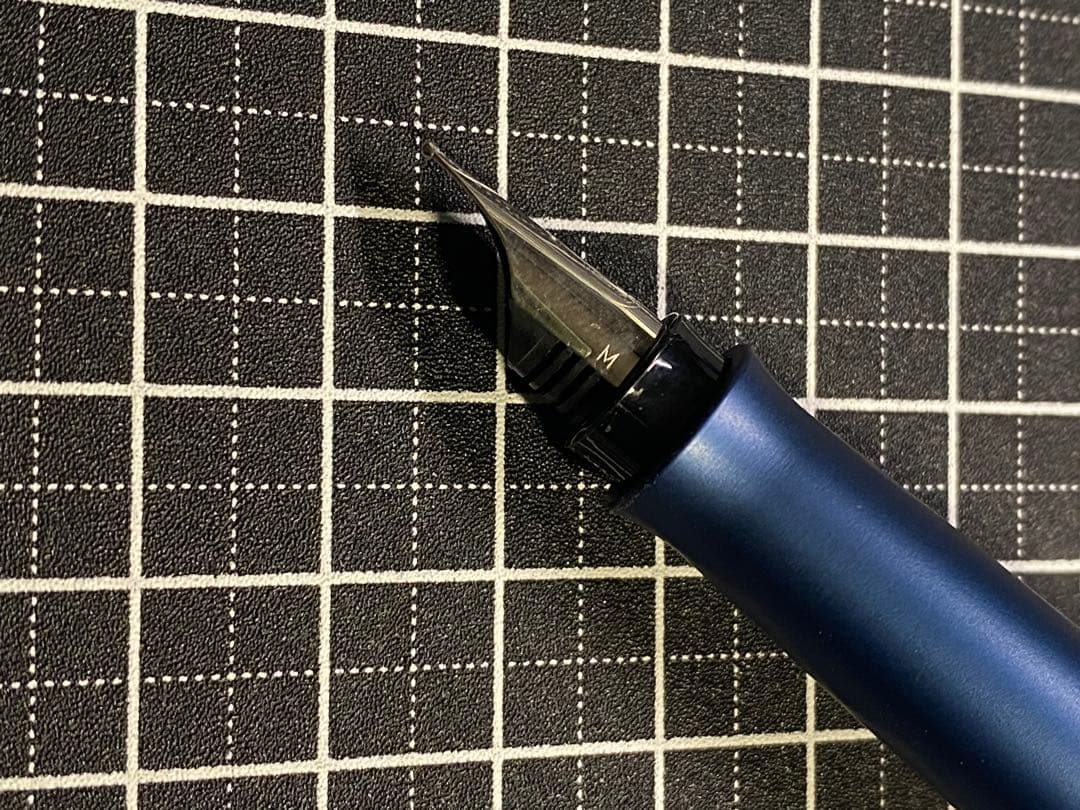 PELIKAN P360 EPOCH Sapphire-blue 万年筆　字幅M