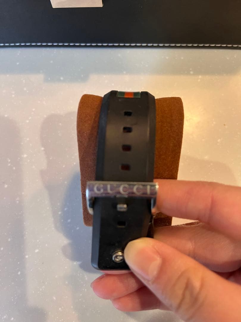 GUCCI シンク　クオーツ メンズ 腕時計