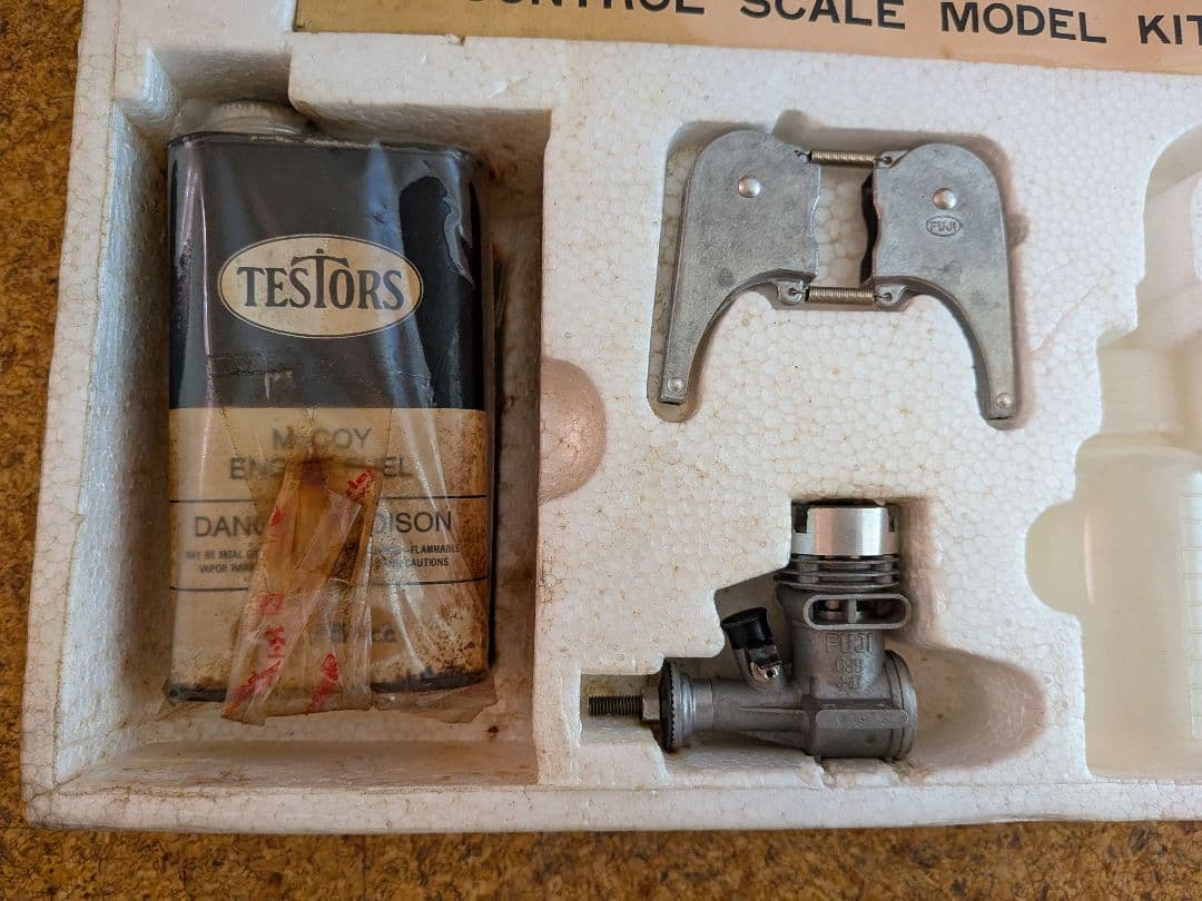 京商 セスナ172 A-CLASS U-CONTROL SCALE MODEL