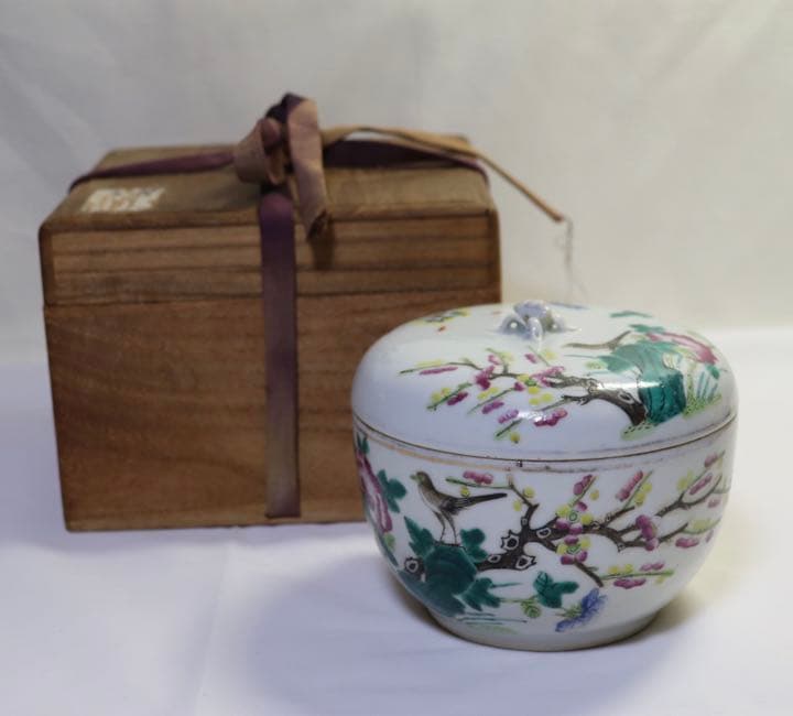 中国　清朝期　粉彩蓋器　喜上梅梢　アンティーク　木箱付0905
