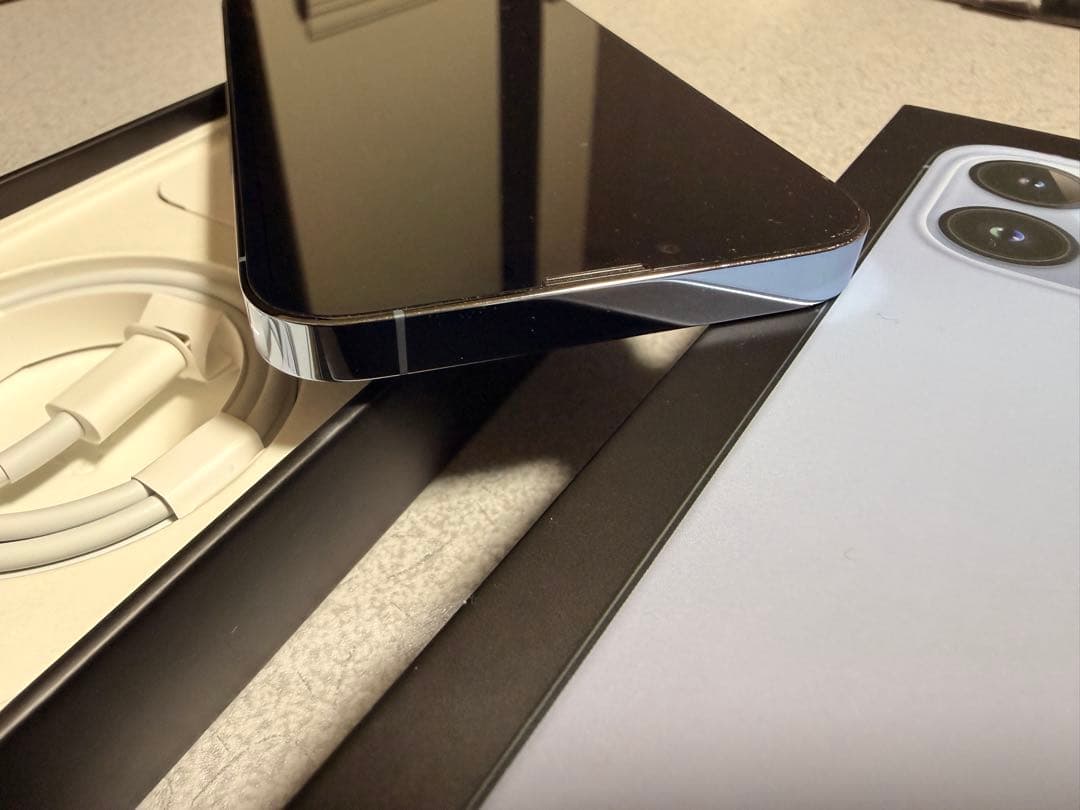 【美品】【バッテリー92%】iPhone 13 Pro 256GB シエラブルー