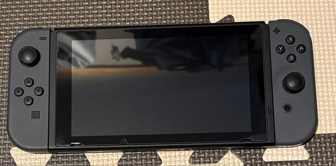 美品Nintendo Switch 本体 グレー　箱付き