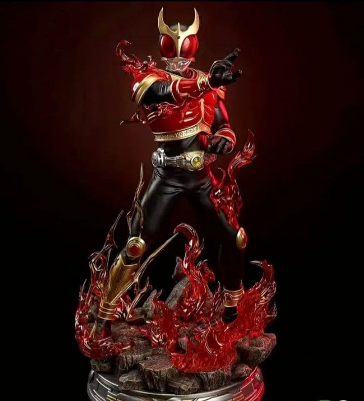 (入手困難)仮面ライダークウガ フィギュア 炎エフェクト付き