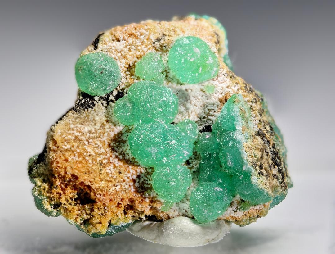 外国産鉱物標本 含銅アダム鉱